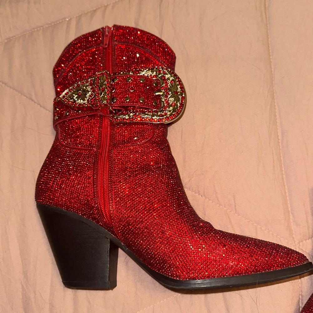 Red Rhinestone Cowgirl Boots. Size 10 from Buckle. 
Worn once.